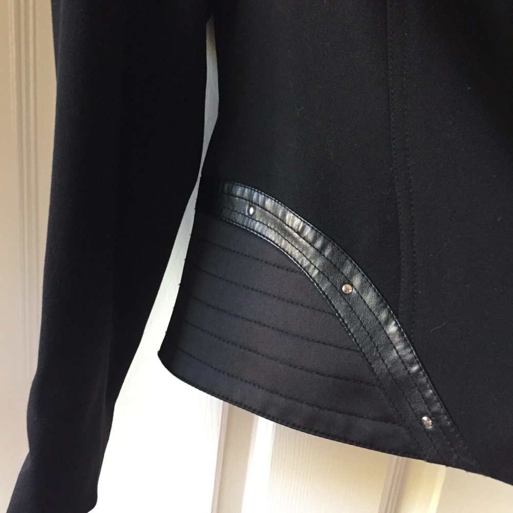 Vex jacket!🖤 - Picture 6 of 8